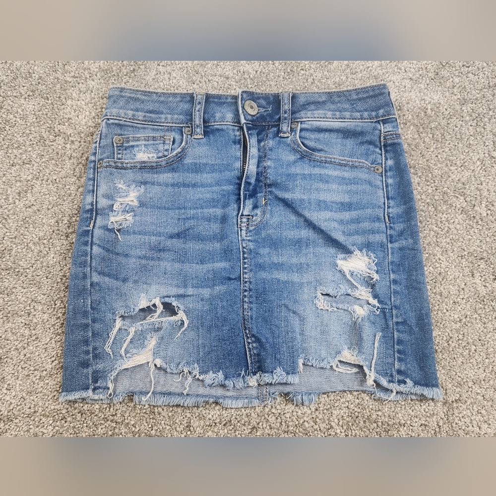 American Eagle Next Level Stretch Hi Rise Mini Denim Skirt Size 4 Distressed